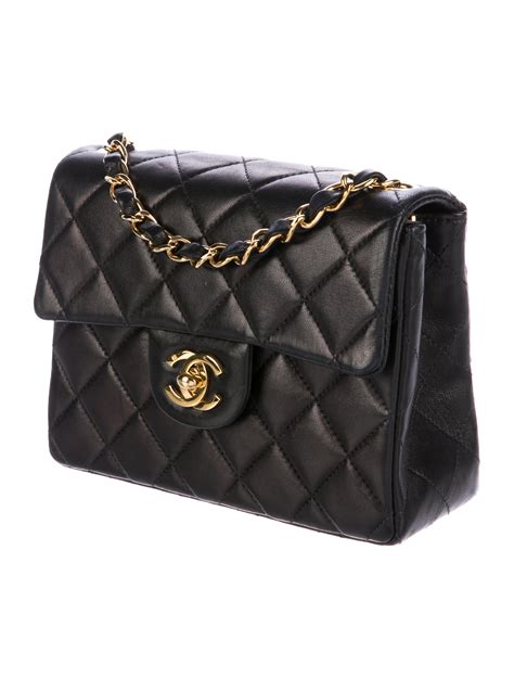 chanel mini classic handbag|chanel mini flap bag with top handle.